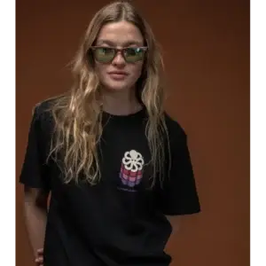 T-shirt classic maxi colors black